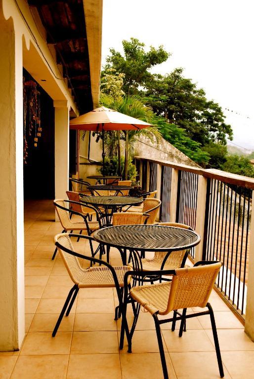 Hotel And Restaurant Guancascos Gracias Buitenkant foto